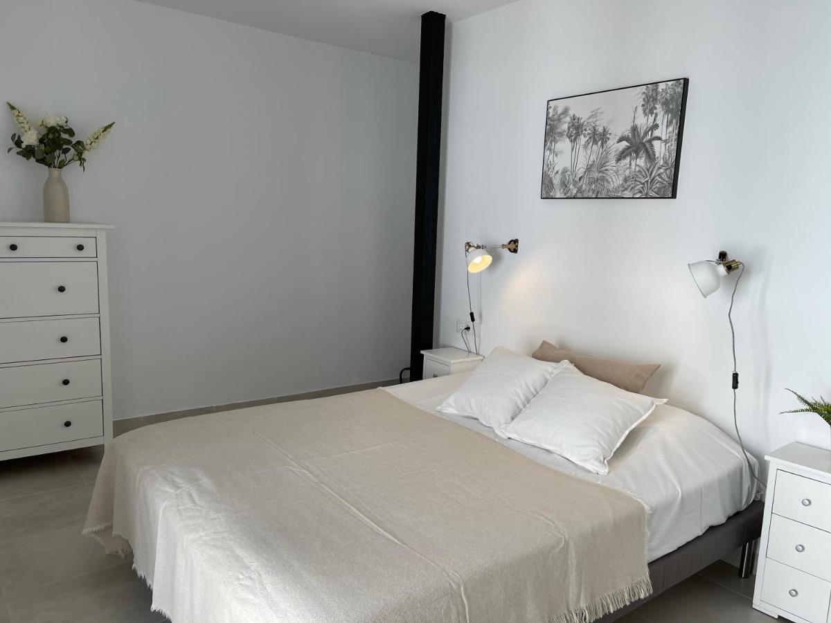 Vila New Townhouse In The Heart Of Nerja With Jacuzzi Exteriér fotografie