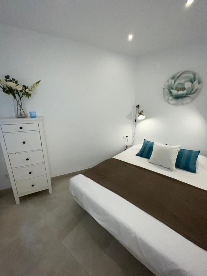 Vila New Townhouse In The Heart Of Nerja With Jacuzzi Exteriér fotografie