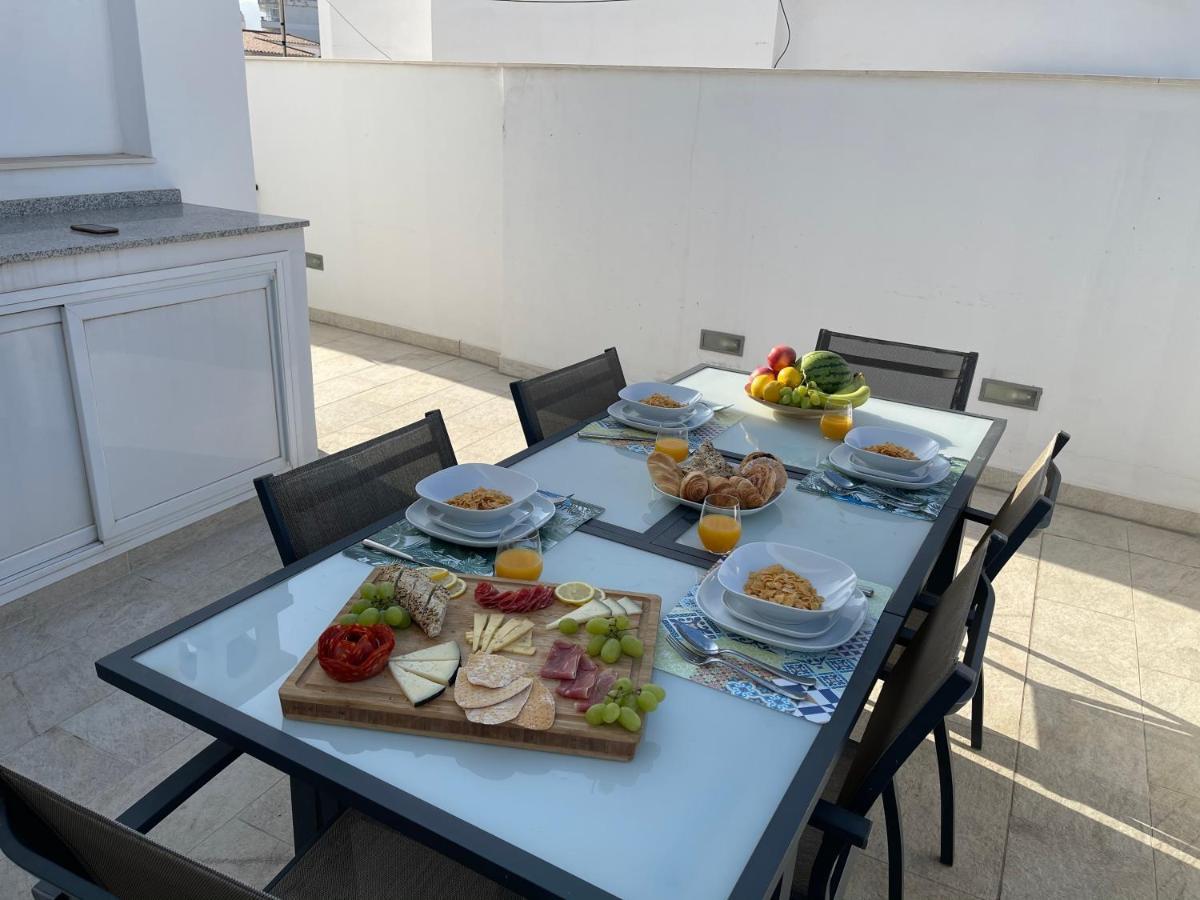 Vila New Townhouse In The Heart Of Nerja With Jacuzzi Exteriér fotografie