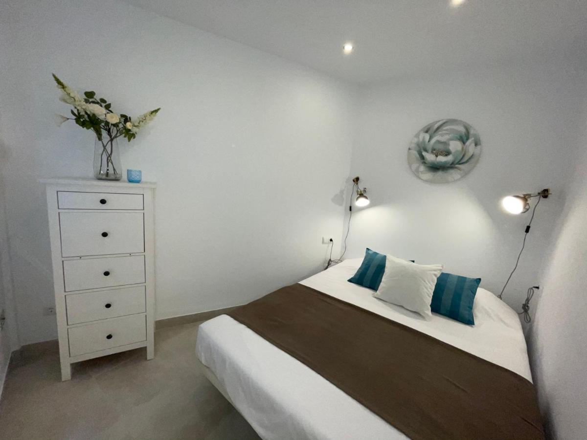 Vila New Townhouse In The Heart Of Nerja With Jacuzzi Exteriér fotografie