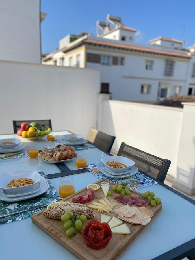 Vila New Townhouse In The Heart Of Nerja With Jacuzzi Exteriér fotografie