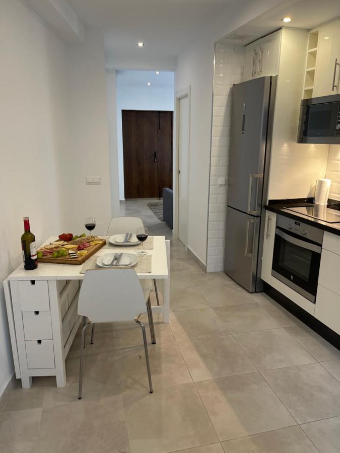 Vila New Townhouse In The Heart Of Nerja With Jacuzzi Exteriér fotografie